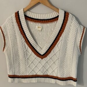 Maeve Anthropologie Willa Cable Knit Sweater Vest Cream Size Medium Preppy Boxy